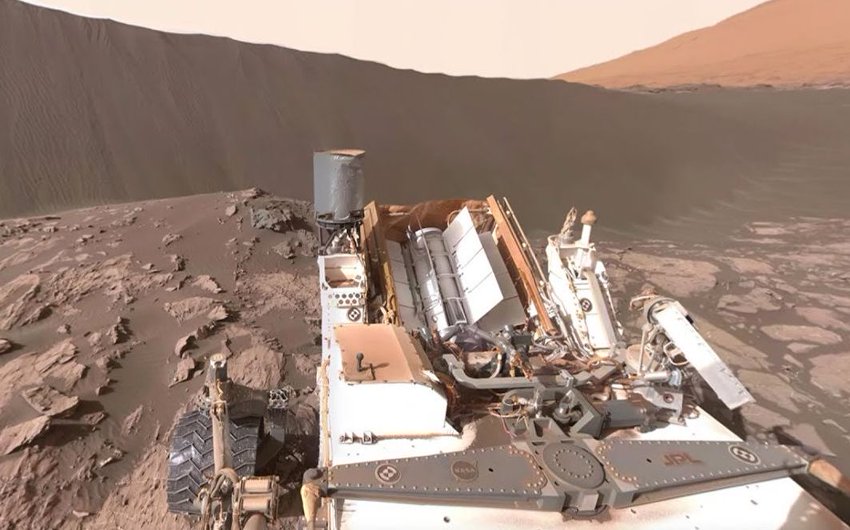 NASA的好奇号火星探测器在纳米布沙丘 360°全景VR视频